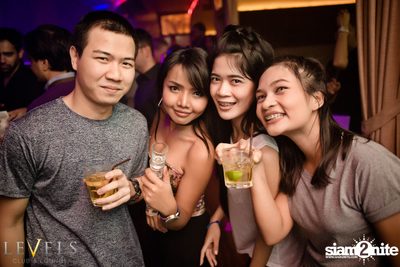 Ladies Night ที่ร้าน เลเวล, สุขุมวิท 11 — photo 59