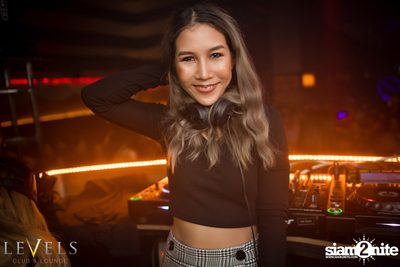 Ladies Night ที่ร้าน เลเวล, สุขุมวิท 11 — photo 64
