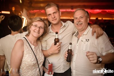 Ladies Night ที่ร้าน เลเวล, สุขุมวิท 11 — photo 70