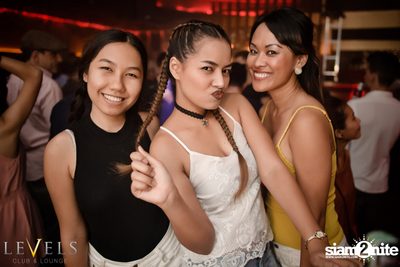 Ladies Night ที่ร้าน เลเวล, สุขุมวิท 11 — photo 77
