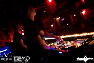 Destroyed & Distressed - The Denim Party at Demo (Album 1) — photo 128