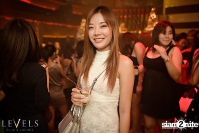 DJ UNIC ที่ เลเวลส์ — photo 7