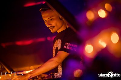 DJ UNIC ที่ เลเวลส์ — photo 14