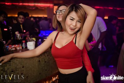 DJ UNIC ที่ เลเวลส์ — photo 37