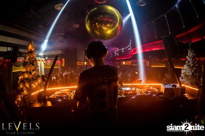 DJ UNIC ที่ เลเวลส์ — photo 43