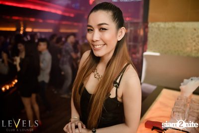 DJ UNIC ที่ เลเวลส์ — photo 63