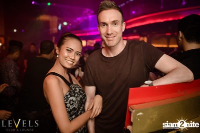 DJ UNIC ที่ เลเวลส์ — photo 76