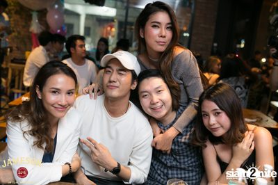 คืนวันศุกร์ ที่ร้าน เท เอกมัย — photo 21