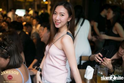 คืนวันศุกร์ ที่ร้าน เท เอกมัย — photo 25
