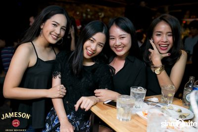 คืนวันศุกร์ ที่ร้าน เท เอกมัย — photo 29