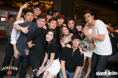 คืนวันศุกร์ ที่ร้าน เท เอกมัย — photo 71