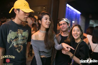 คืนวันศุกร์ ที่ร้าน เท เอกมัย — photo 85
