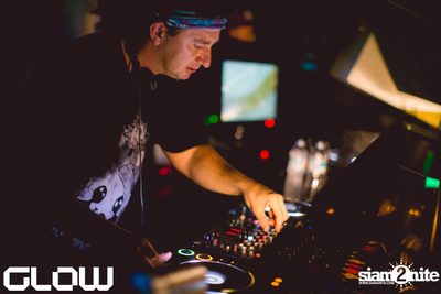 Bushwacka! at Glow — photo 81