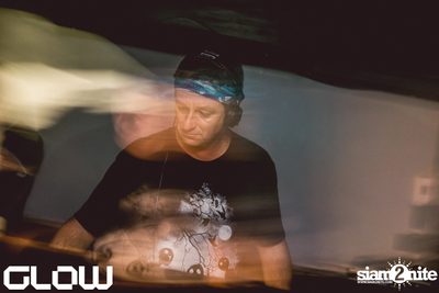 Bushwacka! at Glow — photo 104