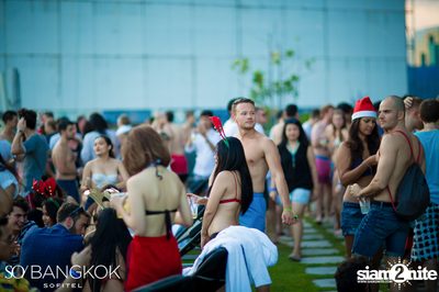 SO Pool Party Xmas Eve Edition ที่ โซ โซฟิเทล บางกอก — photo 21