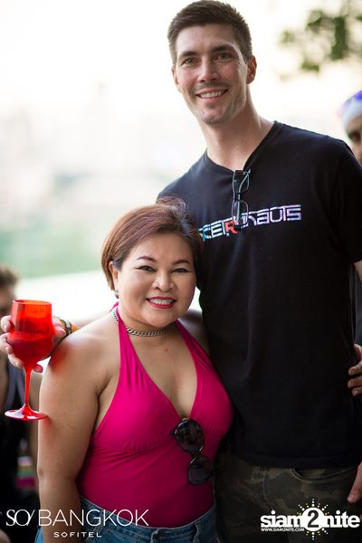 SO Pool Party Xmas Eve Edition ที่ โซ โซฟิเทล บางกอก — photo 38