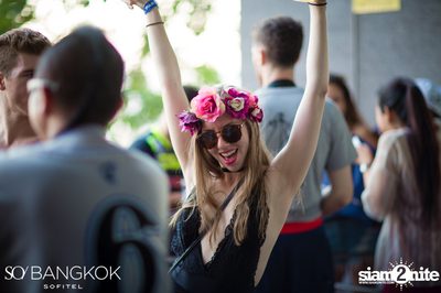 SO Pool Party Xmas Eve Edition ที่ โซ โซฟิเทล บางกอก — photo 44