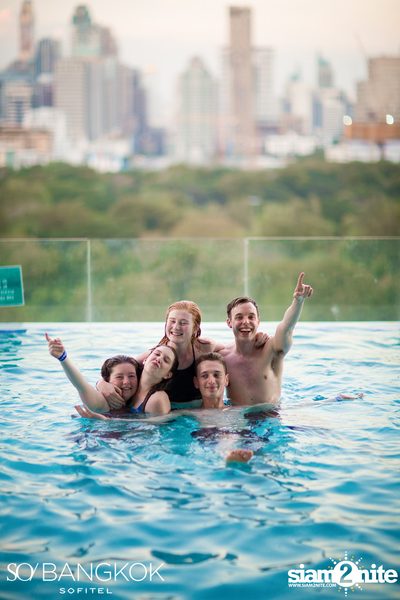 SO Pool Party Xmas Eve Edition ที่ โซ โซฟิเทล บางกอก — photo 67