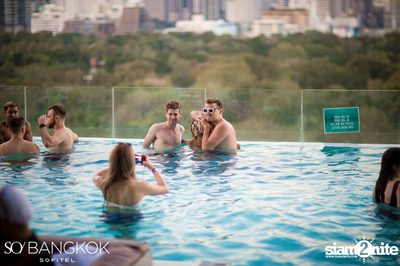 SO Pool Party Xmas Eve Edition ที่ โซ โซฟิเทล บางกอก — photo 70