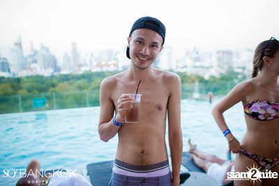 SO Pool Party Xmas Eve Edition ที่ โซ โซฟิเทล บางกอก — photo 106