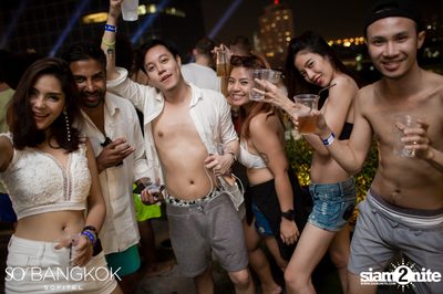 SO Pool Party Xmas Eve Edition ที่ โซ โซฟิเทล บางกอก — photo 142