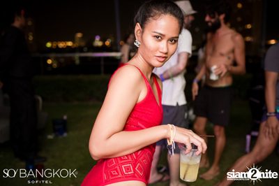 SO Pool Party Xmas Eve Edition ที่ โซ โซฟิเทล บางกอก — photo 155