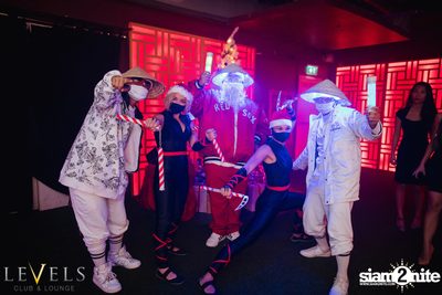 BAD A** X-Mas ที่ เลเวลส์ — photo 15
