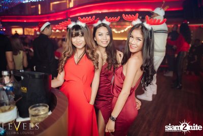 BAD A** X-Mas ที่ เลเวลส์ — photo 46