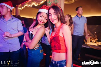 BAD A** X-Mas ที่ เลเวลส์ — photo 60