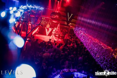 BAD A** X-Mas ที่ เลเวลส์ — photo 66
