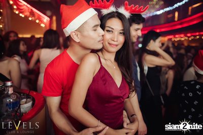BAD A** X-Mas ที่ เลเวลส์ — photo 109
