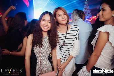 BAD A** X-Mas ที่ เลเวลส์ — photo 115