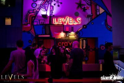 X-MAS ที่ เลเวลส์ — photo 11