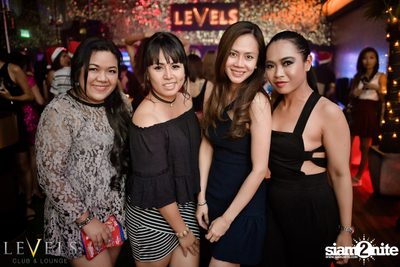 X-MAS ที่ เลเวลส์ — photo 23