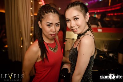 X-MAS ที่ เลเวลส์ — photo 57