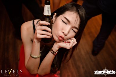 X-MAS ที่ เลเวลส์ — photo 93