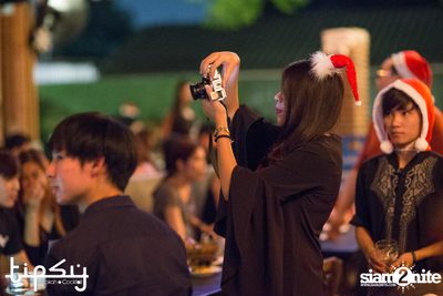 Merry Christmas w/ YKPB at Tipsy Bkk — photo 44