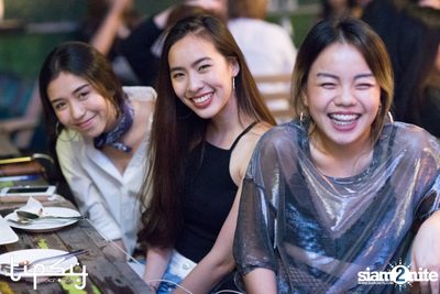 Merry Christmas w/ YKPB at Tipsy Bkk — photo 61