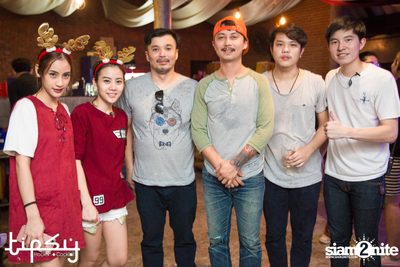 Merry Christmas w/ YKPB at Tipsy Bkk — photo 96