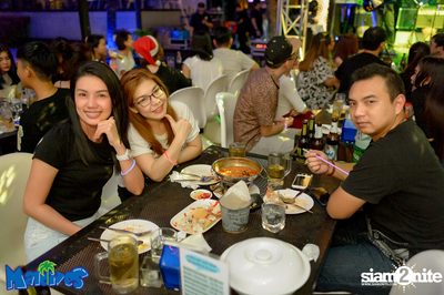 Getsunova Live at Maldives Resort Bar — photo 38