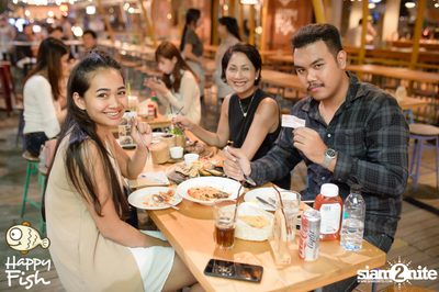 คืนวันอาทิตย์ ที่ร้าน แฮปปี้ ฟิช, เอเชีย ทีค เดอะ ริเวอร์ฟร้อนท์ — photo 14