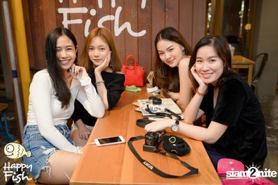 คืนวันอาทิตย์ ที่ร้าน แฮปปี้ ฟิช, เอเชีย ทีค เดอะ ริเวอร์ฟร้อนท์ — photo 27