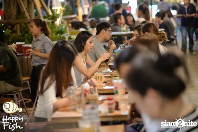 คืนวันอาทิตย์ ที่ร้าน แฮปปี้ ฟิช, เอเชีย ทีค เดอะ ริเวอร์ฟร้อนท์ — photo 36