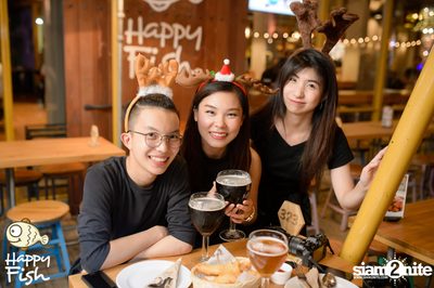 คืนวันอาทิตย์ ที่ร้าน แฮปปี้ ฟิช, เอเชีย ทีค เดอะ ริเวอร์ฟร้อนท์ — photo 47