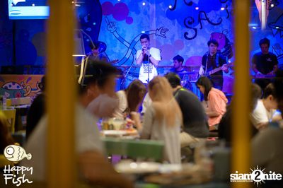 คืนวันอาทิตย์ ที่ร้าน แฮปปี้ ฟิช, เอเชีย ทีค เดอะ ริเวอร์ฟร้อนท์ — photo 68