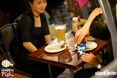 คืนวันอาทิตย์ ที่ร้าน แฮปปี้ ฟิช, เอเชีย ทีค เดอะ ริเวอร์ฟร้อนท์ — photo 82