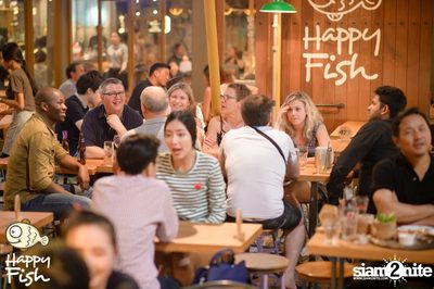 คืนวันอาทิตย์ ที่ร้าน แฮปปี้ ฟิช, เอเชีย ทีค เดอะ ริเวอร์ฟร้อนท์ — photo 102