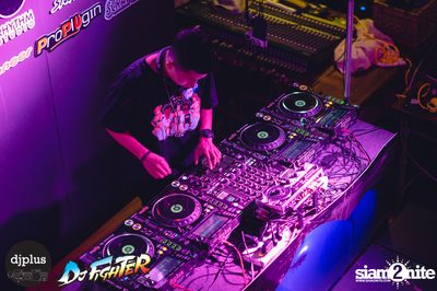 DJ Plus Thailand pres. DJ Fighter KnockOut Series at Fu Bar — photo 28