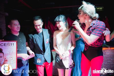Ho Ho Ho X'Mas Party ที่ แม็กกี้ ชูส์ — photo 215