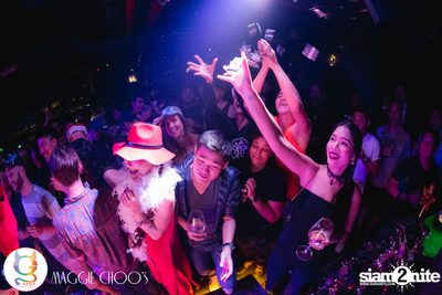 Ho Ho Ho X'Mas Party ที่ แม็กกี้ ชูส์ — photo 233